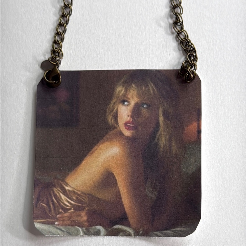 Taylor Swift Ornament